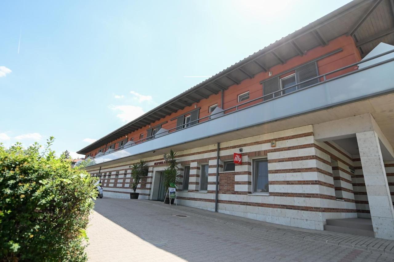 Hotel Kelep Tokaj Ngoại thất bức ảnh